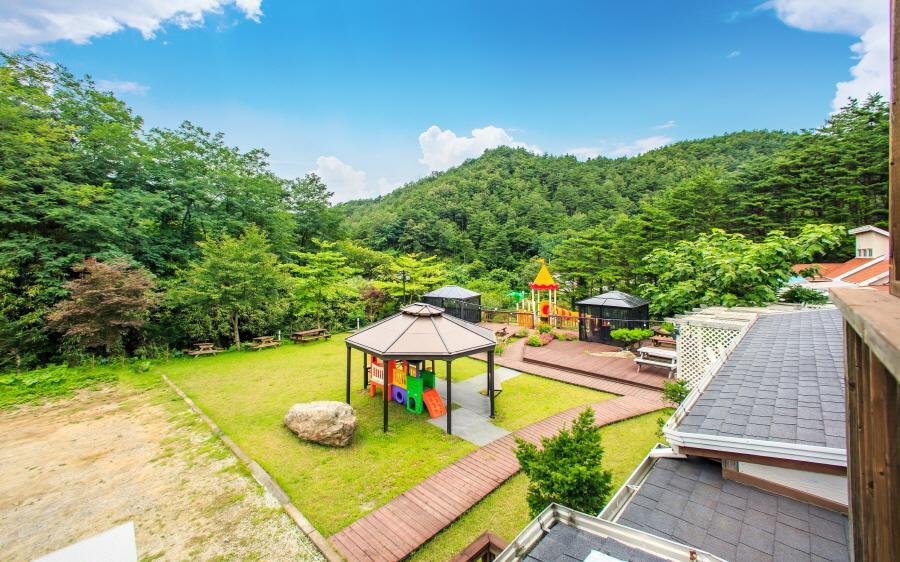 Ecoheim Pension Ян'ян Екстер'єр фото